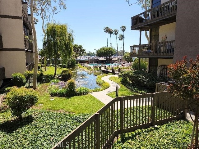 Building Photo - 6221 Marina Pacifica Dr N