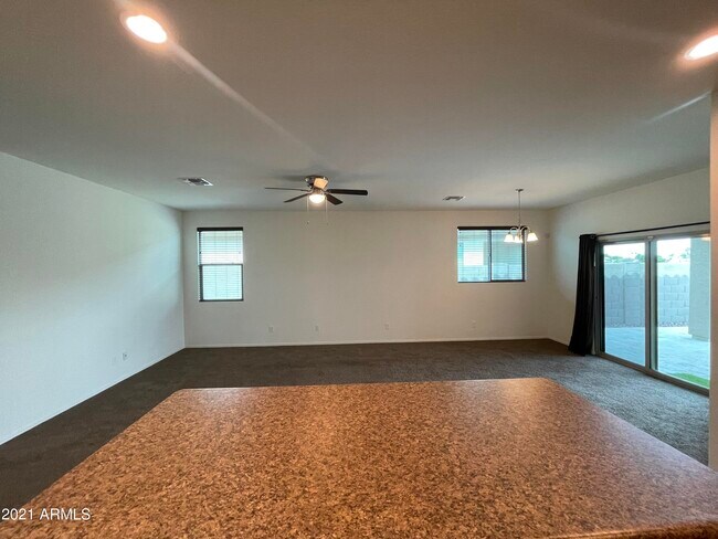 Building Photo - 6158 W Orchid Ln