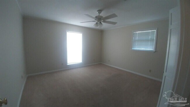 Building Photo - 4435 Roxborough Pl