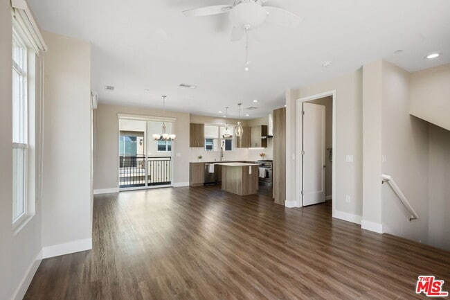 Building Photo - 4438 Paxton Pl