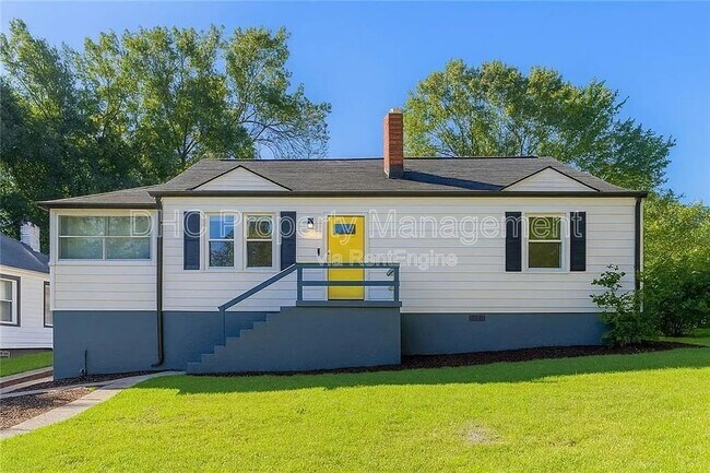 Primary Photo - 530 Erin Ave SW