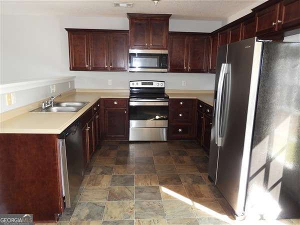 Building Photo - 213 Augusta Way