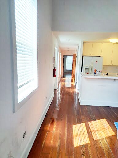 Building Photo - 7030 Magazine St