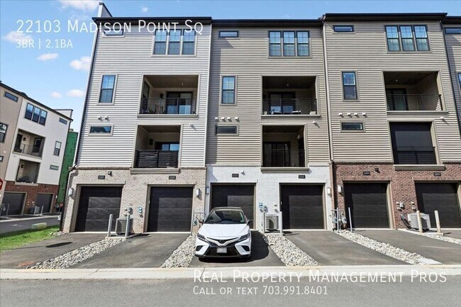 Building Photo - 22103 Madison Pt Sq