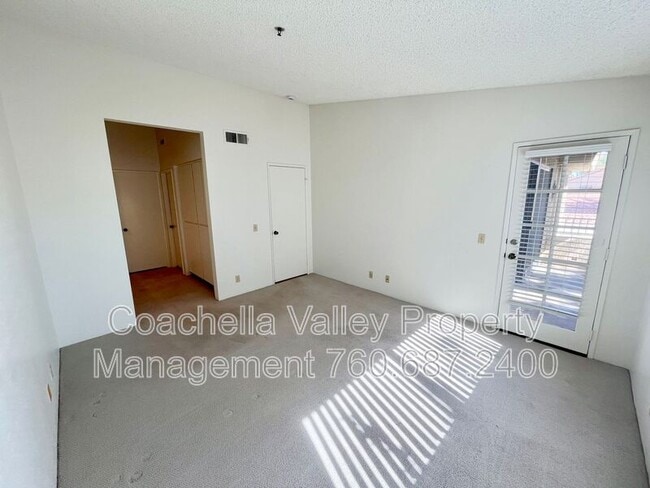 Building Photo - 68109 Lakeland Dr