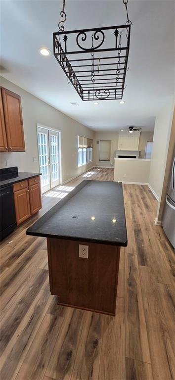 Building Photo - 174 Ennisbrook Dr SE