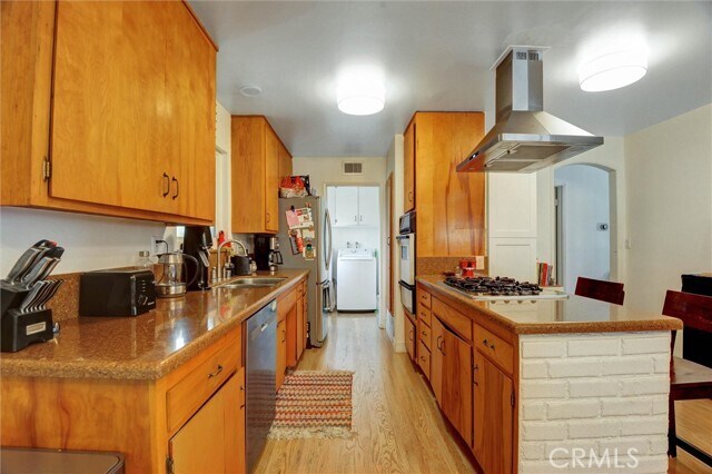 Building Photo - 722 N Belleview Ave