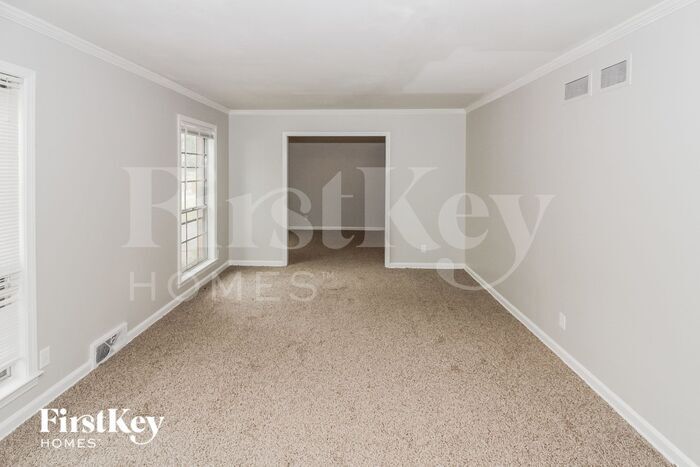 Building Photo - 5191 Kingswood Cove