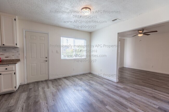 Building Photo - 519 N Daisy Ave