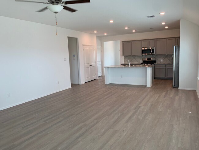 Building Photo - 3707 Gentle Meadow Dr