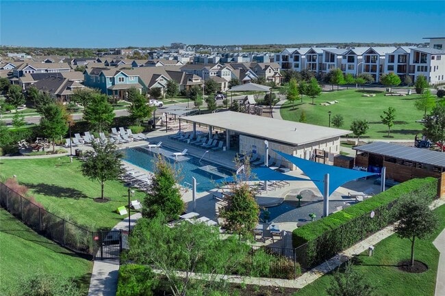 Building Photo - 9000 Cattle Baron Path