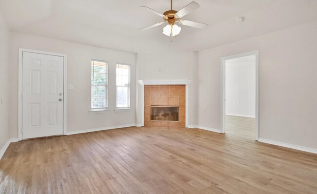 Building Photo - 2117 99th St