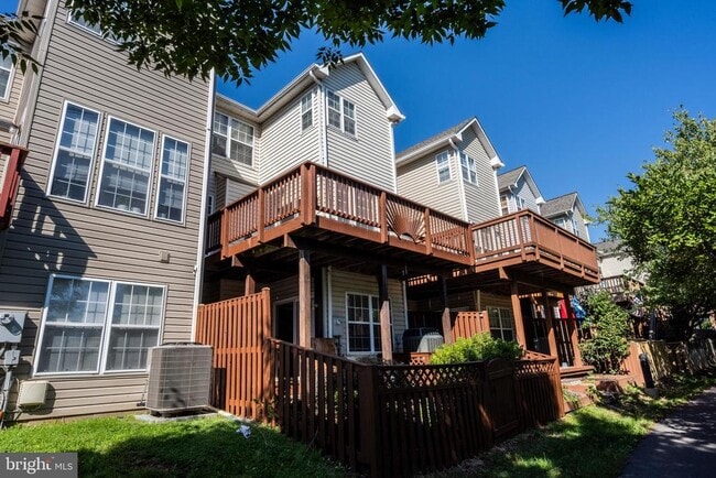 Building Photo - 44179 Paget Terrace