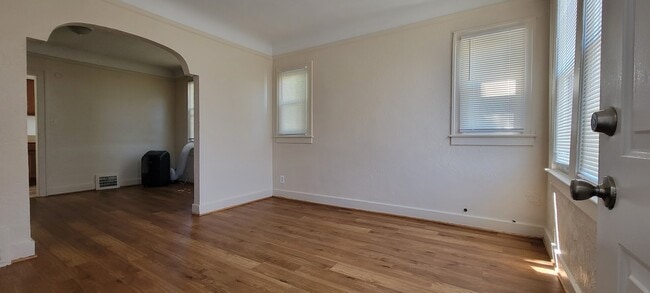 Building Photo - 3408 Rosa Parks Blvd