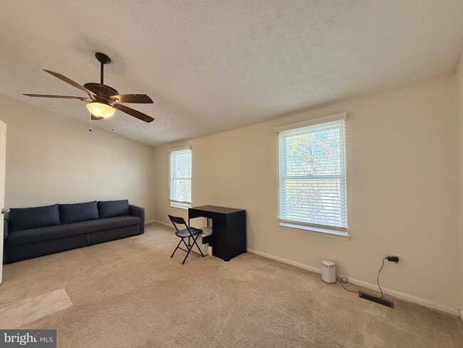 Building Photo - 8152 Mandan Terrace