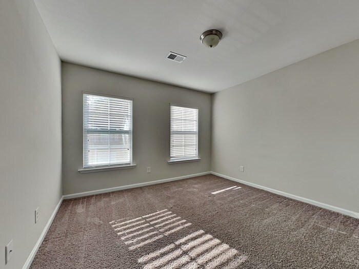 Building Photo - 227 Jimmy Love Ln