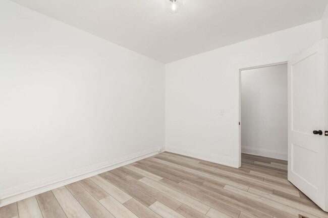 Building Photo - 58 N 20th St
