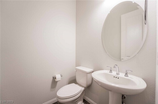 Building Photo - 533 Cadence Vista Dr