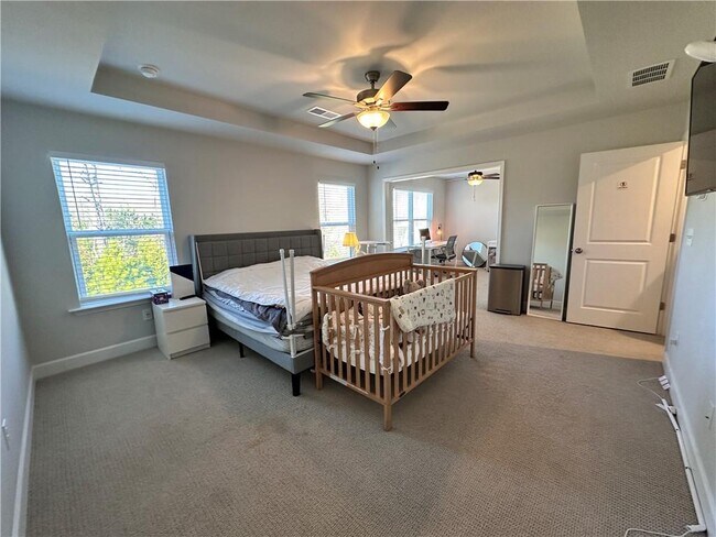 Building Photo - 5430 Wheeler Ridge Rd