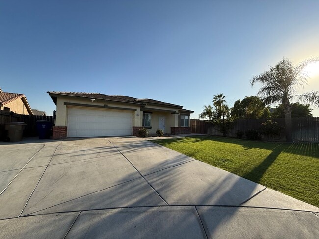 Building Photo - 2623 Bagwell Ct