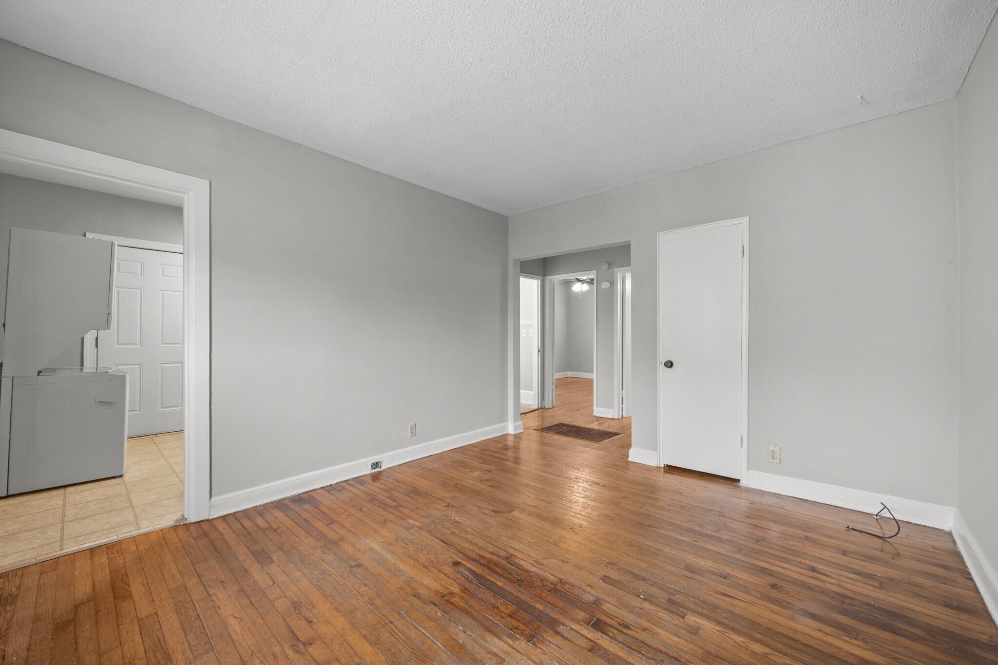 Building Photo - 300 Chamberlain St