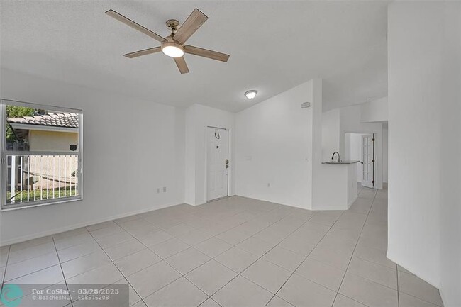 Building Photo - 5361 NW 90th Ave
