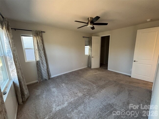 Building Photo - 5200 Somerset Hill Ln