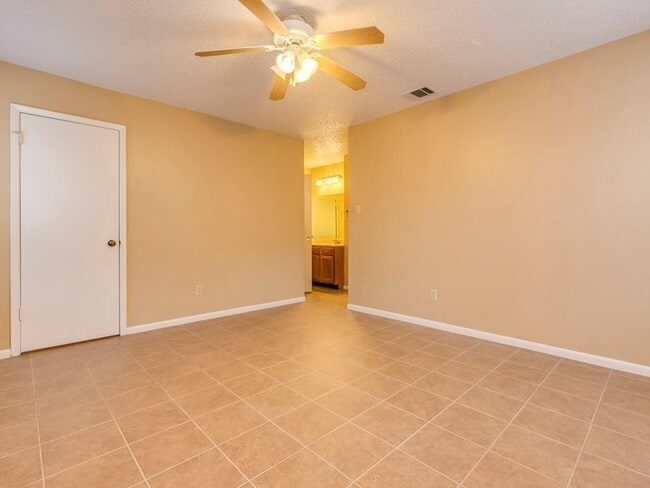 Building Photo - 9204 Sedgemoor Trail