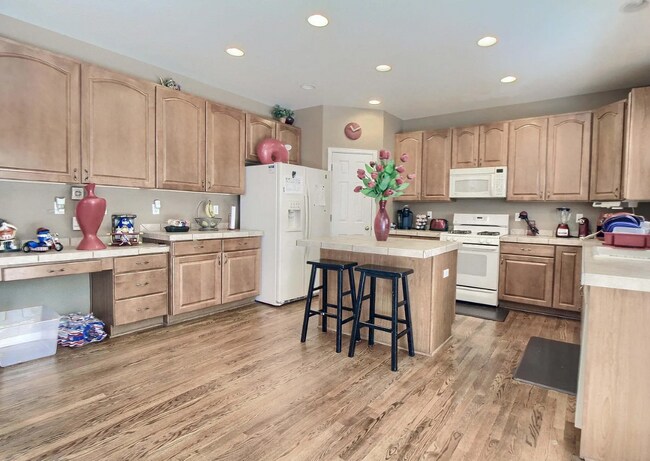 Building Photo - 20428 E Saratoga Pl