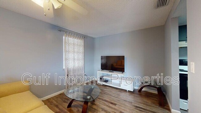 Building Photo - 5026 Water Oak Dr