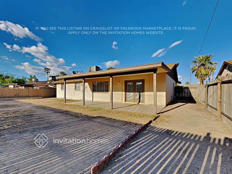 Building Photo - 8520 N 33rd Dr