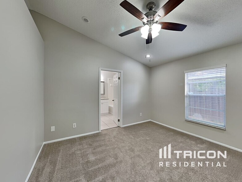 Building Photo - 3028 Patel Dr