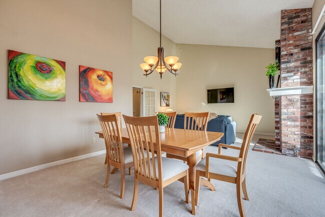 Building Photo - 6328 Windy Meadow Dr