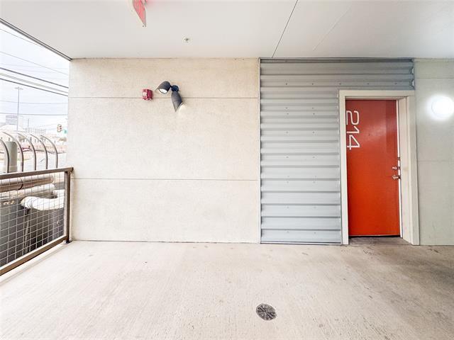 Building Photo - 1111 S Akard St