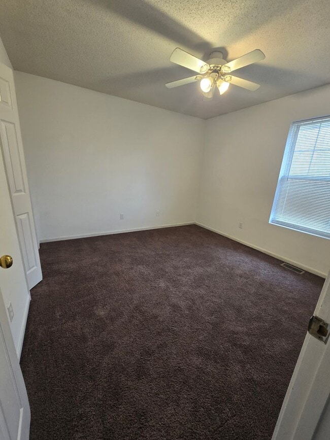 Building Photo - 4401 W Jeana Ct