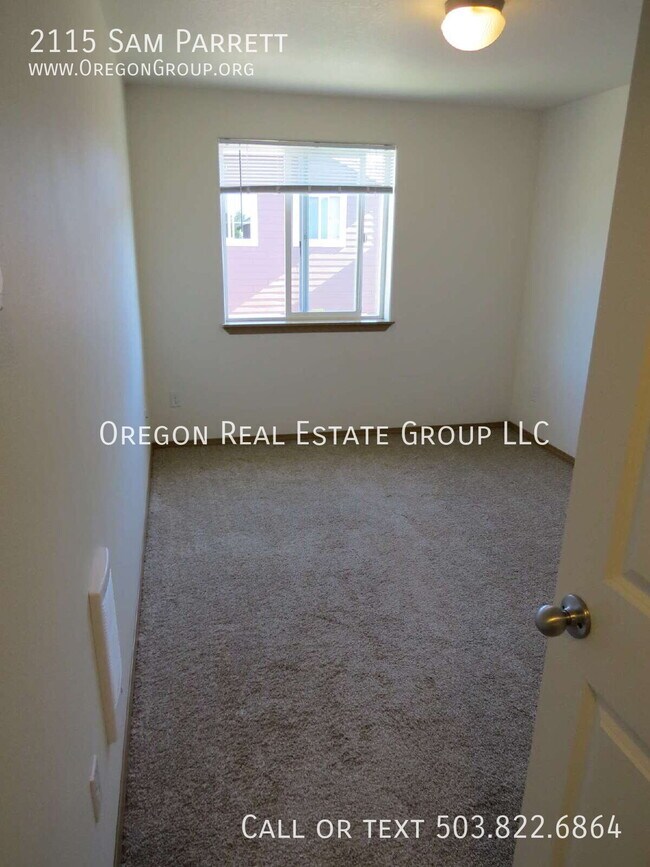 Building Photo - 2115 Sam Parrett Dr