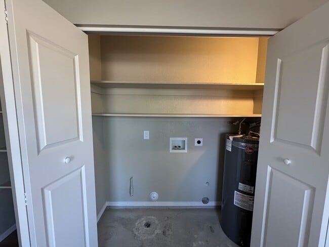 Building Photo - Brand New Unit in La Crescenta