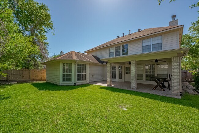 Building Photo - 1523 Brook Grove Dr