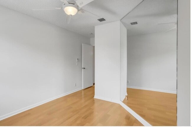 Building Photo - 1061 Kokomo Key Ln