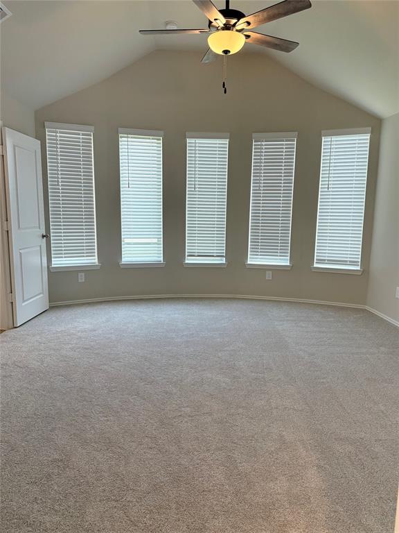 Building Photo - 2323 Peach Oak Xing