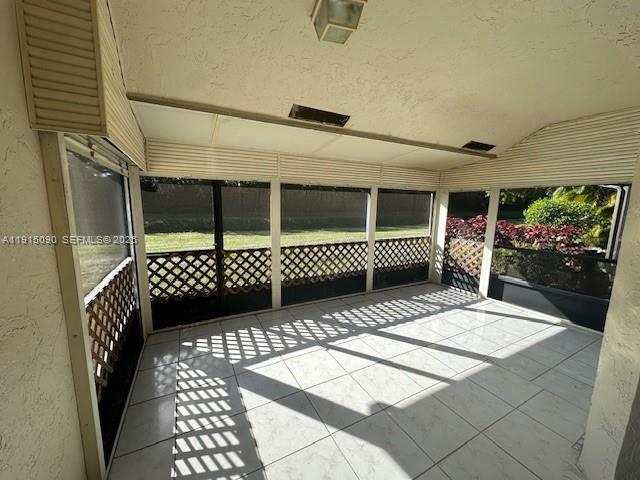 Building Photo - 9336 Ketay Cir