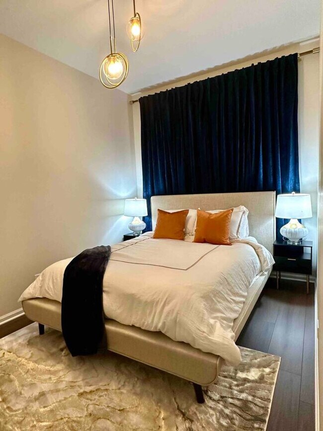 Building Photo - 1501 W Thomas St