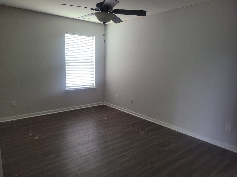 Building Photo - 829 Old Forester Ln