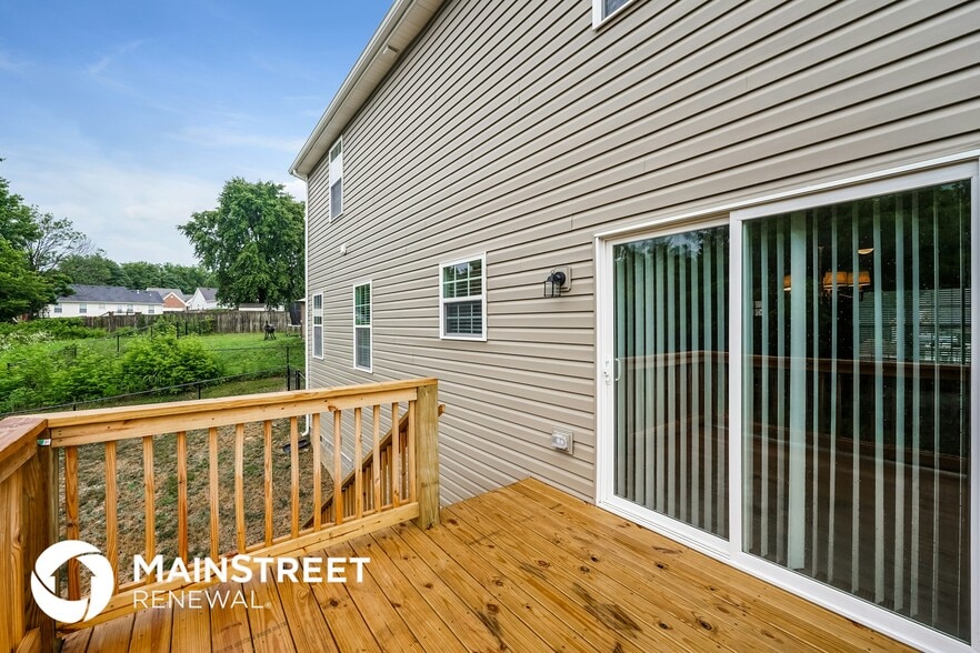 Building Photo - 6103 Port Antonio Rd