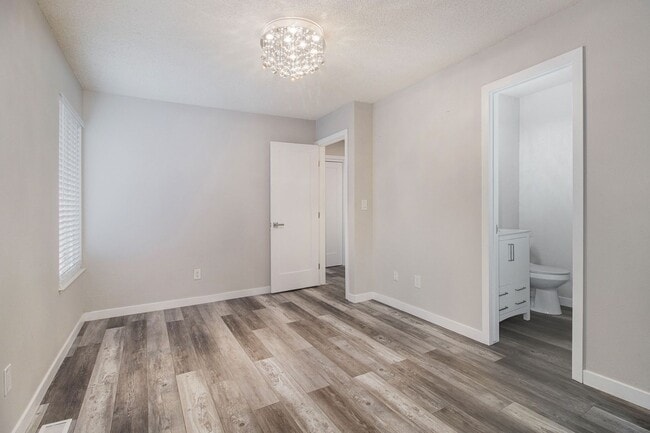 Building Photo - Stunning Greenwood Village Remodel!