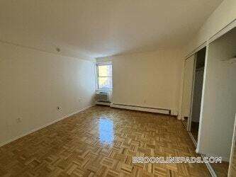 Building Photo - 185 Freeman St