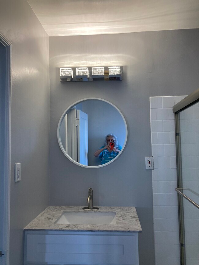 Building Photo - 314 N Ogden Dr