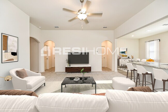 Building Photo - 632 Aqueduct Drive