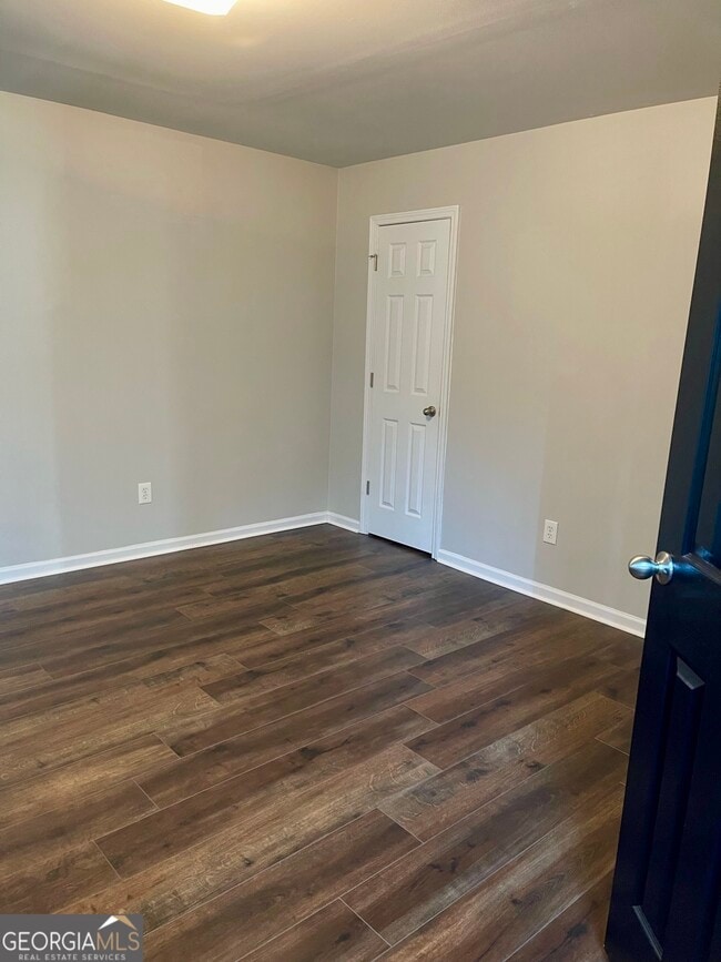 Building Photo - 146 Brenleigh Park Dr