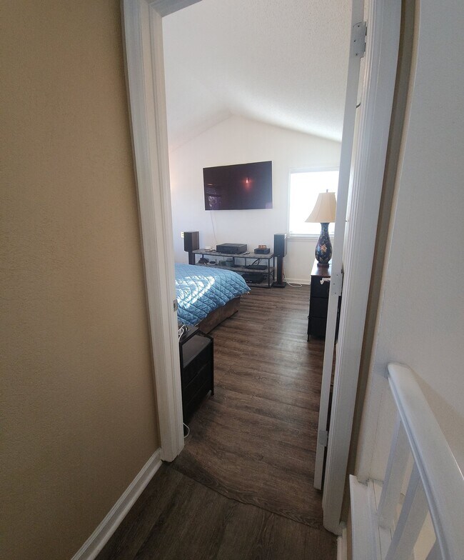 Building Photo - 5415 S Dunkirk Way